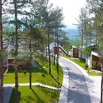 Forest & Sarajevo - Mgallery Collection ホテル Tarčin