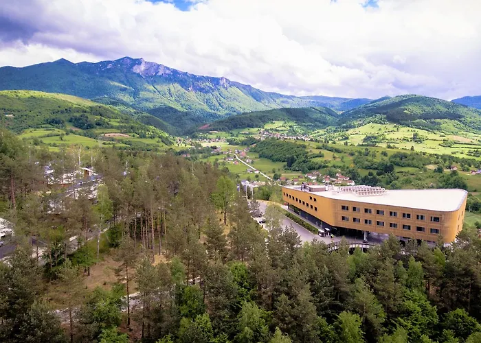 Forest & Sarajevo - Mgallery Collection Hotel 5*